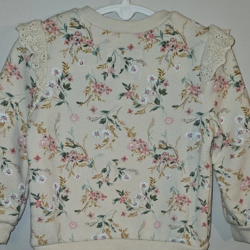 OshKosh B'gosh Floral Cream Sweatshirt LOT P